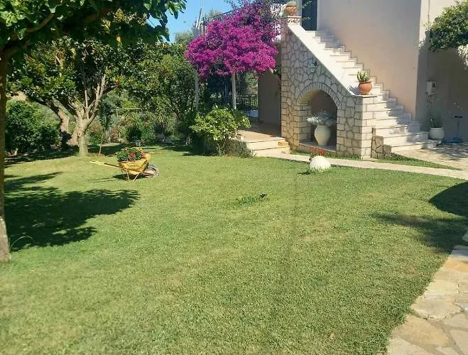 Elianna Lefkada Apartment Tsoukaládhes